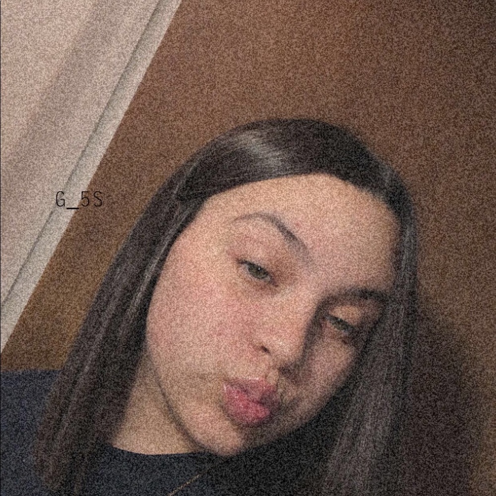 Meet your Posher, Alyssa